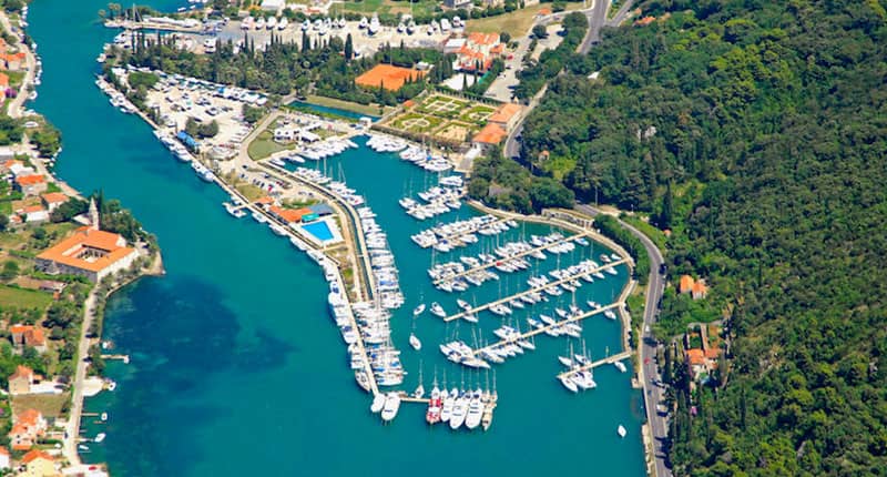 Dubrovnik marina Catamaran charter Croatia