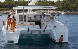 Lagoon 420 Catamaran Charter Croatia