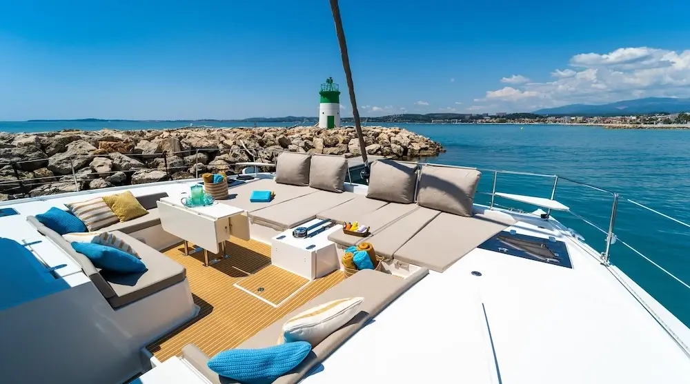 Catamaran Charter All Inclusive 7