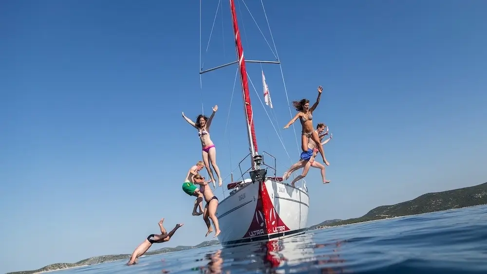 Things To Expect While On A Sailing Holiday 7