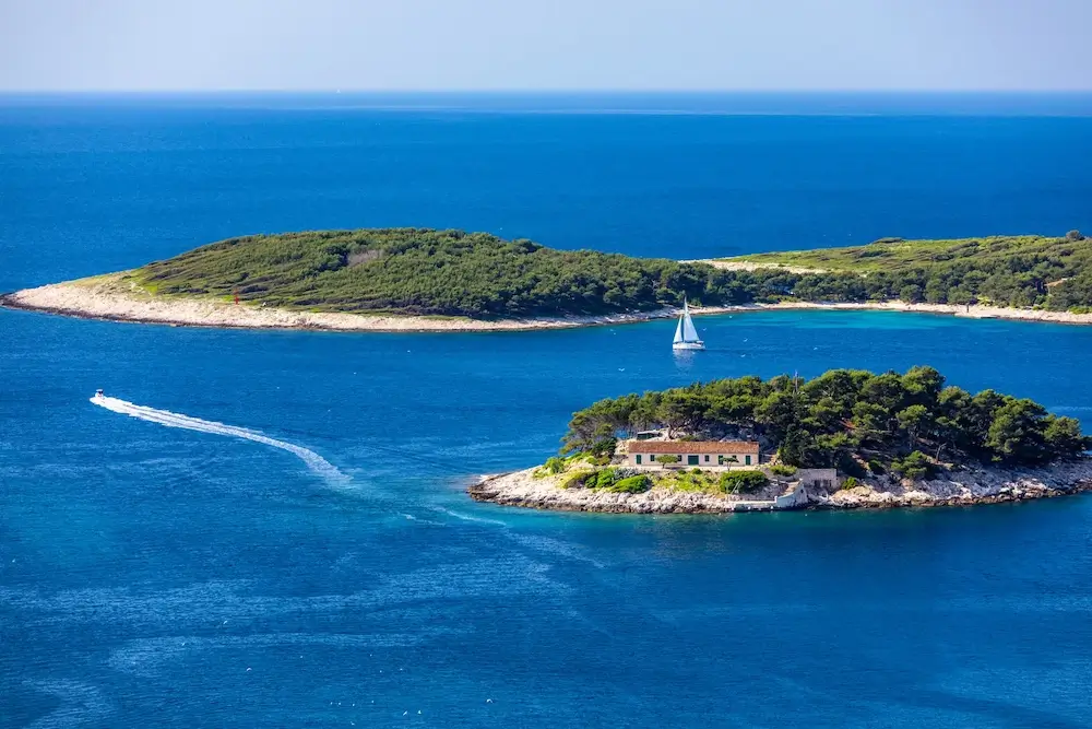 What Period Is Best To Charter Sailing In Croatia 6