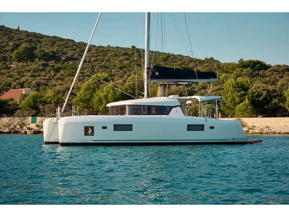 Average Costs Of Catamaran Rentals In Croatia 4